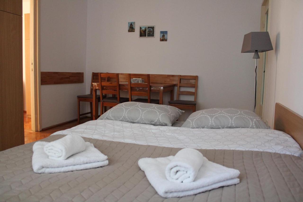 Apartment Brigitta Σιγκισοάρα Εξωτερικό φωτογραφία